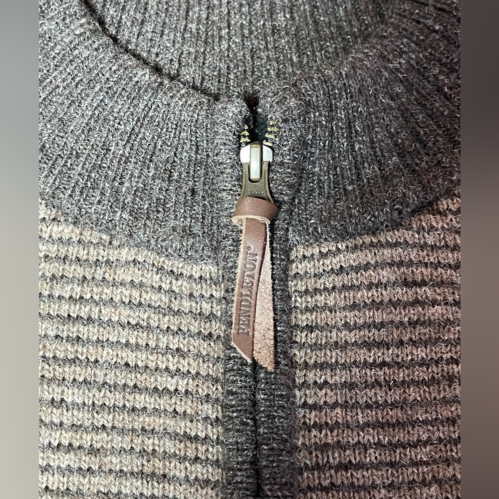 Pendleton Shetland collection sweater vest men’s large - Picture 5 of 11